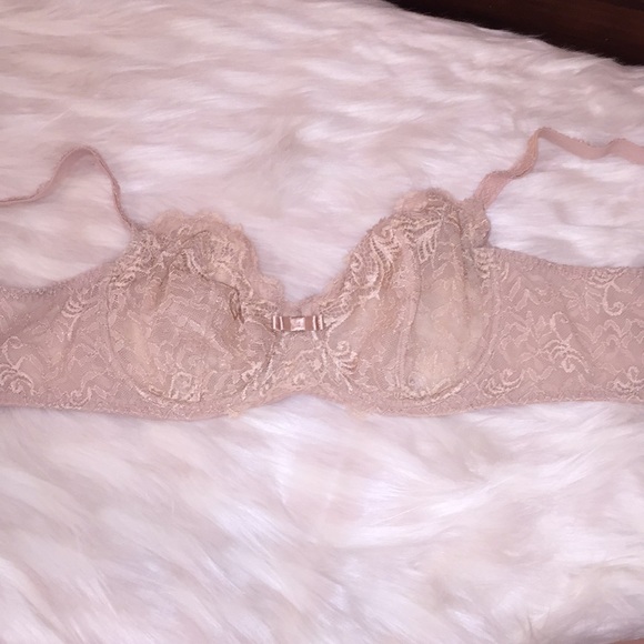 Nude Lace Bra - Picture 1 of 2